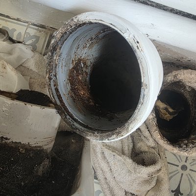 Waste fitting missing seal causing leak
